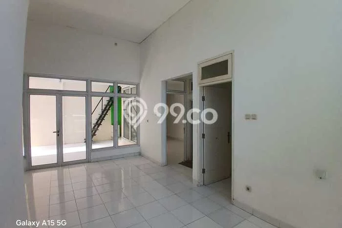 Rumah sewa siap huni 3 KT di Cibubur, Bekasi Rumah sewa siap huni 3 KT di Cibubur, Bekasi