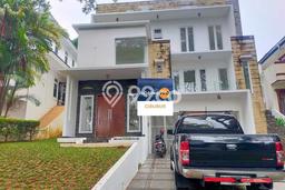 Jual Rumah Mewah Megah Dengan View Eksklusif di Sentul, Bogor Jual Rumah Mewah Megah Dengan View Eksklusif di Sentul, Bogor
