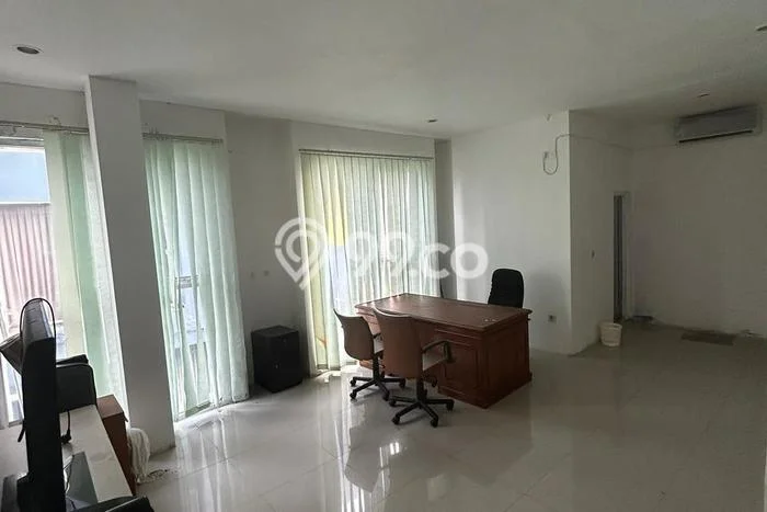 Untuk Dijual! Ruko di Cibubur Jakarta Timur LT 5m2 / LB 14m2 Kawasan Strategis Untuk Dijual! Ruko di Cibubur Jakarta Timur LT 5m2 / LB 14m2 Kawasan Strategis