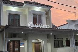 Jarang Ada! Rumah Kontrakan 3 Kamar Nyaman Siap Huni Cibubur Jarang Ada! Rumah Kontrakan 3 Kamar Nyaman Siap Huni Cibubur
