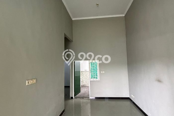 Dijual Rumah 2 Kamar Lokasi Strategis Bagus dan Strategis di Rungkut Dijual Rumah 2 Kamar Lokasi Strategis Bagus dan Strategis di Rungkut