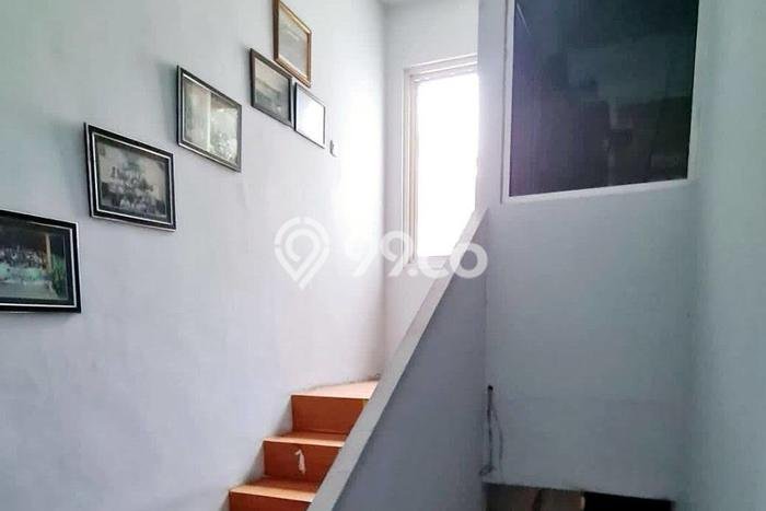 Komersial Bagus Dijual LB 160m2 Lokasi Strategis Surabaya Area Cocok untuk Bisnis Komersial Bagus Dijual LB 160m2 Lokasi Strategis Surabaya Area Cocok untuk Bisnis