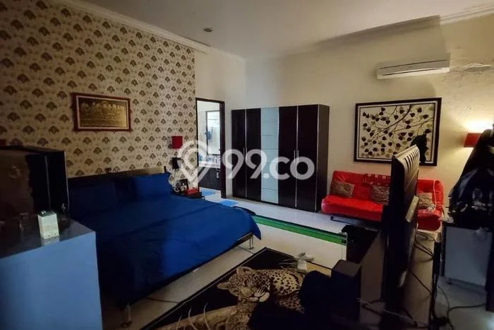 Rumah Mewah LB 480m2 Siap Pakai Desain Elegan di Pakuwon City, Surabaya Rumah Mewah LB 480m2 Siap Pakai Desain Elegan di Pakuwon City, Surabaya