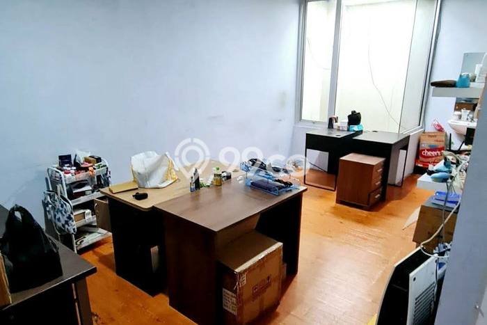 Komersial Bagus Dijual LB 160m2 Lokasi Strategis Surabaya Area Cocok untuk Bisnis Komersial Bagus Dijual LB 160m2 Lokasi Strategis Surabaya Area Cocok untuk Bisnis