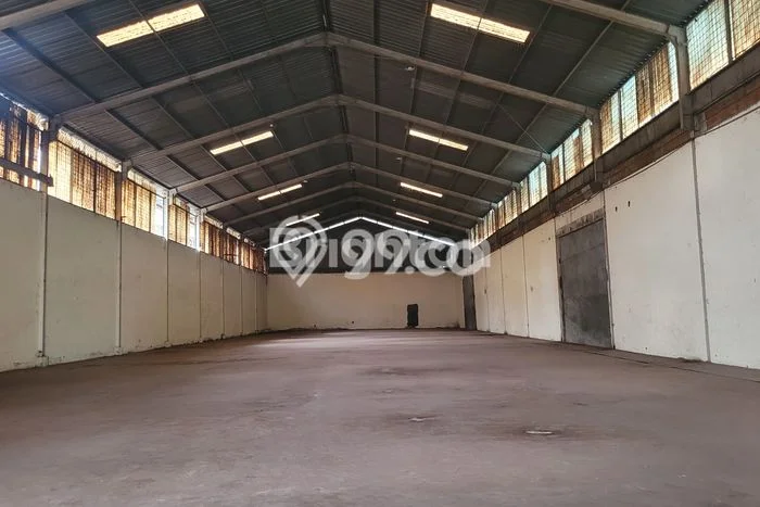 Unit Gudang Paling Strategis di Panjang Bandar Lampung dengan LB 1320m2 Unit Gudang Paling Strategis di Panjang Bandar Lampung dengan LB 1320m2