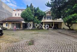 Rumah Cantik Siap Huni Di Enggal Luas 700m2 Lokasi Strategis Rumah Cantik Siap Huni Di Enggal Luas 700m2 Lokasi Strategis