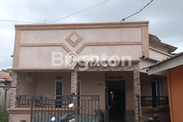 Rumah Lokasi Strategis di Batu Ampar, Batam, LT 92m2m² LB 74m2m² Rumah Lokasi Strategis di Batu Ampar, Batam, LT 92m2m² LB 74m2m²