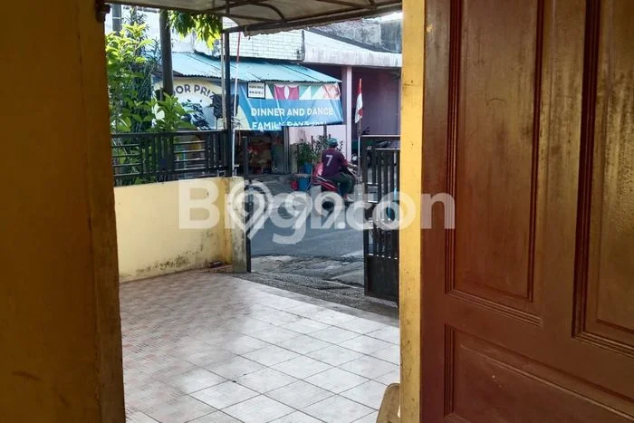 Rumah Nyaman di Batam Kota, 1 KM, Lingkungan Tenang, Luas 105m2m² Bangunan 45m2m² Rumah Nyaman di Batam Kota, 1 KM, Lingkungan Tenang, Luas 105m2m² Bangunan 45m2m²