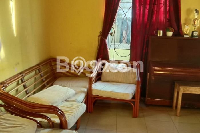 Rumah Nyaman di Batam Kota, 1 KM, Lingkungan Tenang, Luas 105m2m² Bangunan 45m2m² Rumah Nyaman di Batam Kota, 1 KM, Lingkungan Tenang, Luas 105m2m² Bangunan 45m2m²