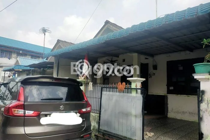 RECOMMENDED! Rumah di Batam Kota, 1 KM, Lokasi Strategis, Luas 36m2m² Bangunan 72m2m² RECOMMENDED! Rumah di Batam Kota, 1 KM, Lokasi Strategis, Luas 36m2m² Bangunan 72m2m²