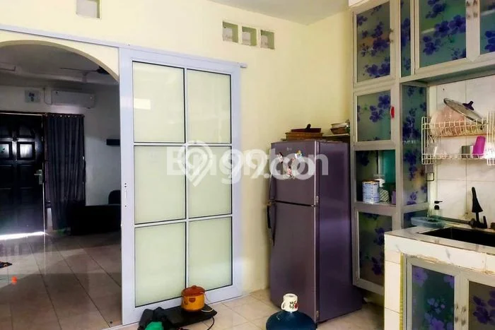 RECOMMENDED! Rumah di Batam Kota, 1 KM, Lokasi Strategis, Luas 36m2m² Bangunan 72m2m² RECOMMENDED! Rumah di Batam Kota, 1 KM, Lokasi Strategis, Luas 36m2m² Bangunan 72m2m²