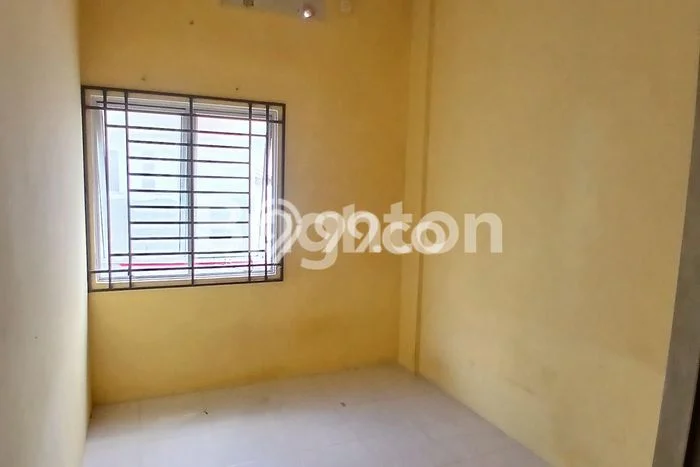Disewakan Ruko Premium Kawasan , Luas 144m2m², Lokasi Bisnis, Jalan Mudah Disewakan Ruko Premium Kawasan , Luas 144m2m², Lokasi Bisnis, Jalan Mudah