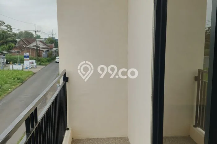 Unit Ruko Dijual di Pakis Malang 100m2 Unit Ruko Dijual di Pakis Malang 100m2