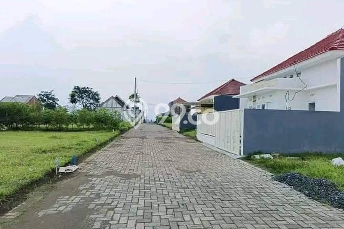 Lahan untuk Dijual Lokasi Pakis, Malang Luas 60m2 AJB Lahan untuk Dijual Lokasi Pakis, Malang Luas 60m2 AJB