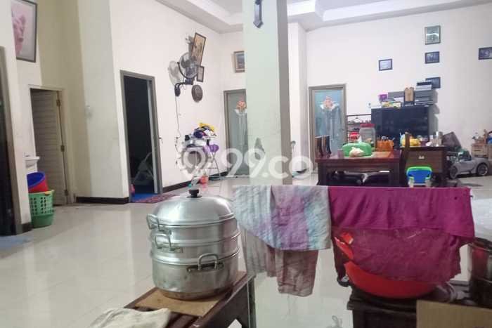 Ruko Bagus Dijual LB 485m2 Lokasi Strategis Surabaya Area Cocok untuk Bisnis Ruko Bagus Dijual LB 485m2 Lokasi Strategis Surabaya Area Cocok untuk Bisnis