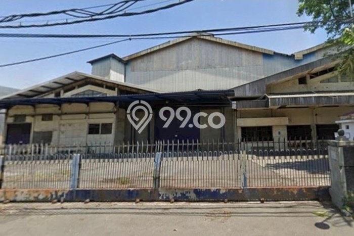 Untuk Dijual! Gudang di Rungkut Industri Surabaya LT 18000m2 / LB 9350m2 Kawasan Strategis Untuk Dijual! Gudang di Rungkut Industri Surabaya LT 18000m2 / LB 9350m2 Kawasan Strategis