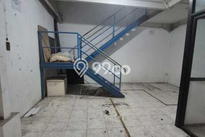 Untuk Dijual Gudang di Benowo Surabaya LT 1150m2 / LB 828m2 Untuk Dijual Gudang di Benowo Surabaya LT 1150m2 / LB 828m2