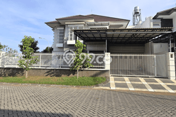 Dijual Rumah Premium dengan Fasilitas Sekitar Komplit di Sukolilo, Surabaya Dijual Rumah Premium dengan Fasilitas Sekitar Komplit di Sukolilo, Surabaya