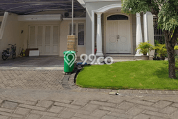 Jual Cepat Rumah LT 240m2m² di Wiyung, Keamanan 24 Jam, Surabaya Jual Cepat Rumah LT 240m2m² di Wiyung, Keamanan 24 Jam, Surabaya