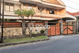 Hunian Asri LT 306m2m² Akses Strategis di , Surabaya Hunian Asri LT 306m2m² Akses Strategis di , Surabaya