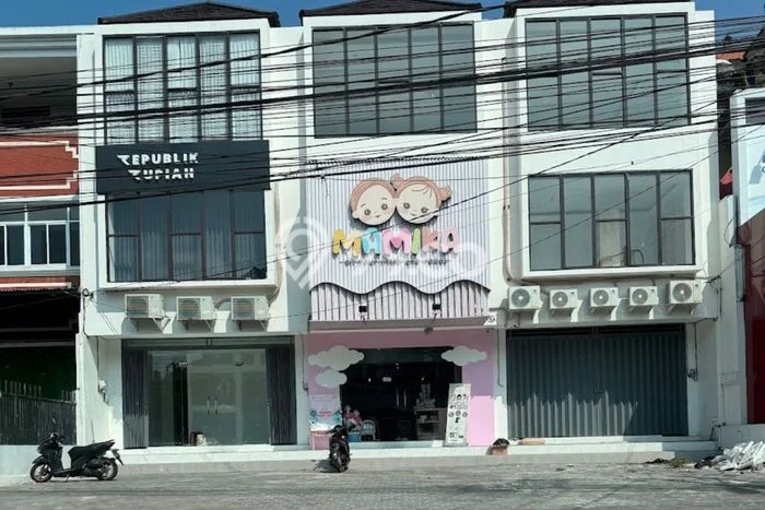 Ruko Disewa di Denpasar dengan LB 120m2 Area Komersial Ramai Ruko Disewa di Denpasar dengan LB 120m2 Area Komersial Ramai