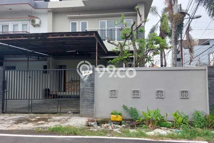 Rumah Sewa Denpasar LT 160m2 LB 120m2 Area Renon Rumah Sewa Denpasar LT 160m2 LB 120m2 Area Renon