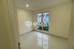 For Sale Hunian Rumah Terawat 3 KT di Gading Serpong, Tangerang For Sale Hunian Rumah Terawat 3 KT di Gading Serpong, Tangerang