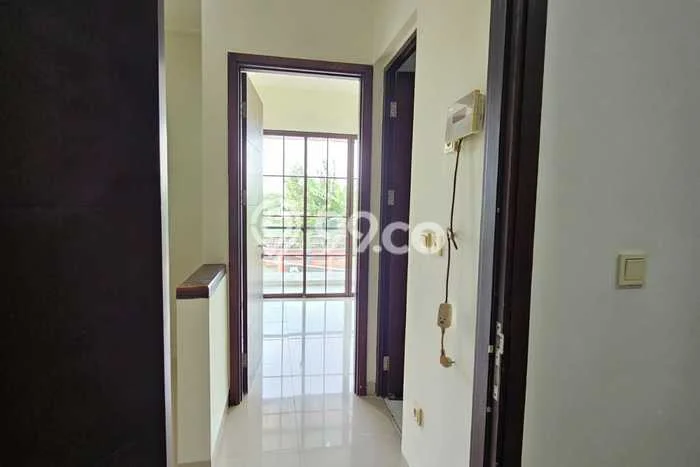 Rumah Strategis Minimalis Lb 56m2 di Cipondoh, Tangerang Rumah Strategis Minimalis Lb 56m2 di Cipondoh, Tangerang