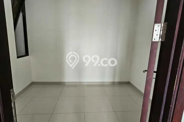 Rumah Strategis Minimalis Lb 56m2 di Cipondoh, Tangerang Rumah Strategis Minimalis Lb 56m2 di Cipondoh, Tangerang