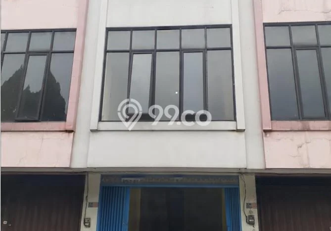 AREA PREMIUM! Ruko di Caringin, Luas 180m2m², Kawasan Bisnis AREA PREMIUM! Ruko di Caringin, Luas 180m2m², Kawasan Bisnis