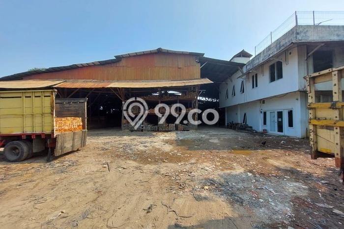 Gudang Dijual di Pamulang Tangerang Selatan dengan LB 2500m2 Gudang Dijual di Pamulang Tangerang Selatan dengan LB 2500m2