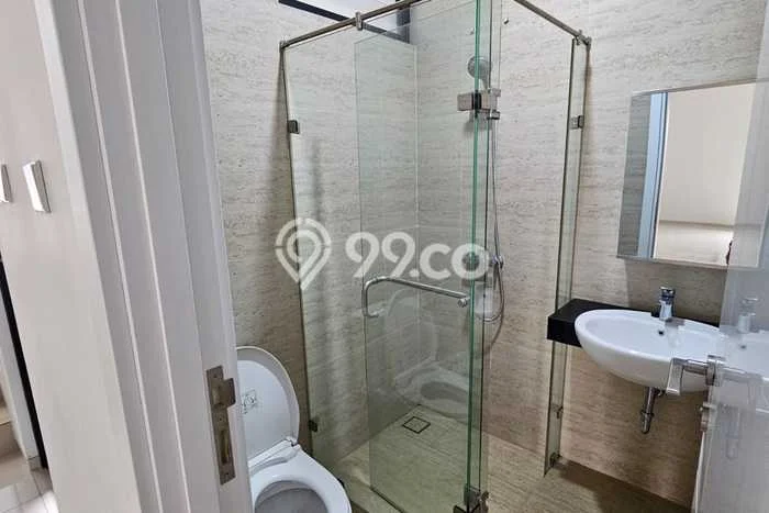 LOKASI PREMIUM! Rumah area Pondok Aren, 4 KT, Area Tenang, Luas 135m² Bangunan 165m² LOKASI PREMIUM! Rumah area Pondok Aren, 4 KT, Area Tenang, Luas 135m² Bangunan 165m²