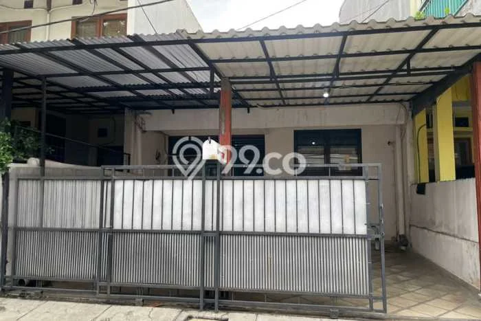 Jarang Ada! Rumah Sewa 2 Kamar Bagus Siap Huni Pondok Indah Jarang Ada! Rumah Sewa 2 Kamar Bagus Siap Huni Pondok Indah