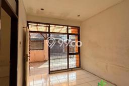Rumah Modern 3 KT LT 103m2 di Taman Kopo Indah Rumah Modern 3 KT LT 103m2 di Taman Kopo Indah