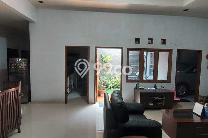 Jual Rumah Favorit Siap Huni LB 110m2 di Astanaanyar, Bandung Jual Rumah Favorit Siap Huni LB 110m2 di Astanaanyar, Bandung