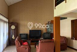 Rumah Elit LB 1122m2 Siap Pakai Desain Elegan di Cipaku, Bandung Rumah Elit LB 1122m2 Siap Pakai Desain Elegan di Cipaku, Bandung