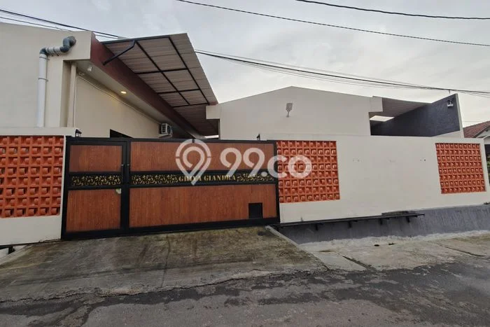 Untuk Dijual Kost di Mijen, Semarang, 13 KT, 13 KM, Luas 222m2 Untuk Dijual Kost di Mijen, Semarang, 13 KT, 13 KM, Luas 222m2