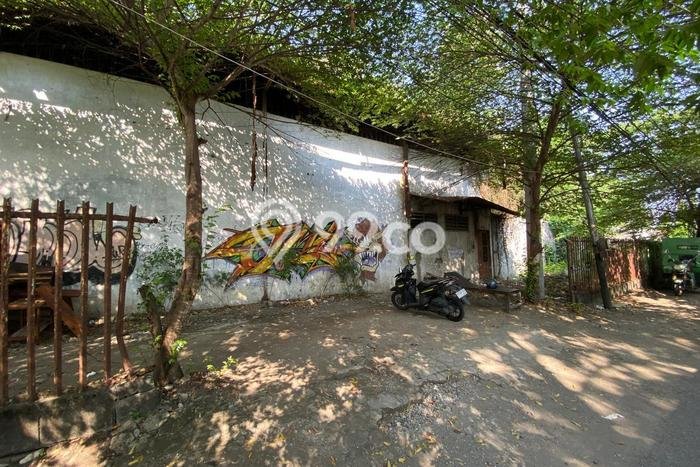 Gudang Dijual di Semarang LT 2500m2 & LB 800m2 Lokasi Terbaik! Gudang Dijual di Semarang LT 2500m2 & LB 800m2 Lokasi Terbaik!