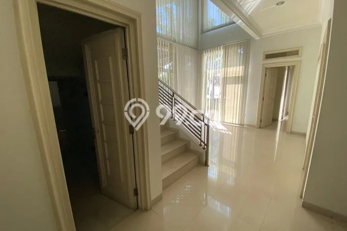 Disewakan Hunian Konsep Modern di Semarang Selatan Semarang dengan 4 Kamar Disewakan Hunian Konsep Modern di Semarang Selatan Semarang dengan 4 Kamar