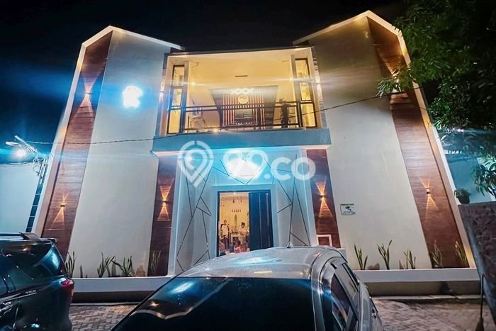Unit Kost Dijual di Genuk dengan 16 Kamar Tidur & Luas Bangunan 284m2 Unit Kost Dijual di Genuk dengan 16 Kamar Tidur & Luas Bangunan 284m2