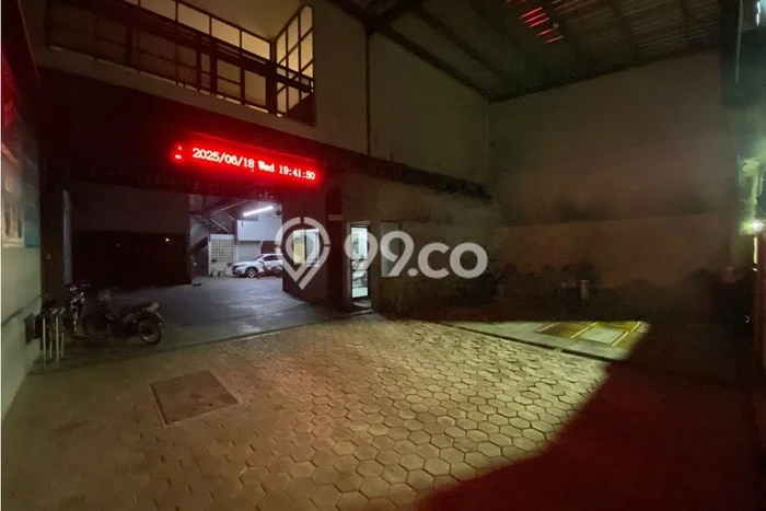 Untuk Dijual Komersial di Semarang Utara Semarang LT 325m2 / LB 550m2 Untuk Dijual Komersial di Semarang Utara Semarang LT 325m2 / LB 550m2