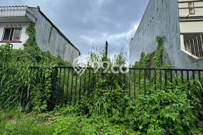 Dijual Tanah di Semarang, Luas 195m2 SHM Dijual Tanah di Semarang, Luas 195m2 SHM