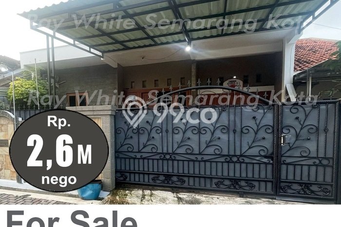 Rumah Bagus area Majapahit, Semarang, Luas Tanah 234m², LB 200m² Rumah Bagus area Majapahit, Semarang, Luas Tanah 234m², LB 200m²