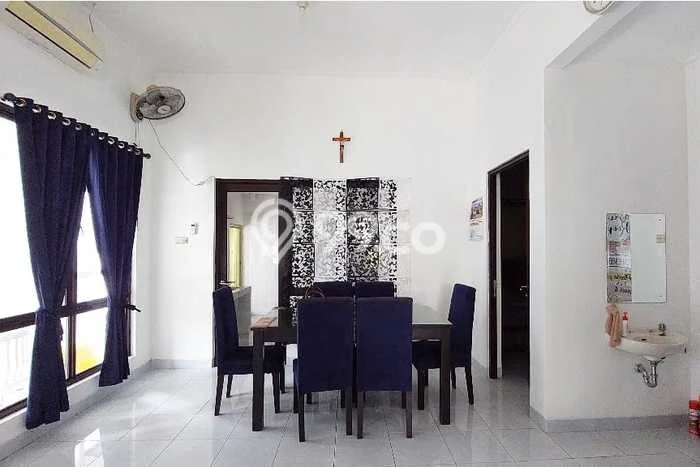 Disewakan! Rumah 2 Kamar Tidur &
1 Kamar Mandi di Ciangsana, Bogor Disewakan! Rumah 2 Kamar Tidur &
1 Kamar Mandi di Ciangsana, Bogor