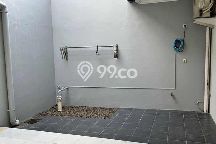 Disewakan! Rumah 3 Kamar Tidur &
2 Kamar Mandi di Ciangsana, Bogor Disewakan! Rumah 3 Kamar Tidur &
2 Kamar Mandi di Ciangsana, Bogor