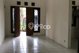 For Sale Hunian Rumah Terawat 4 KT di Bandung Kota, Bandung For Sale Hunian Rumah Terawat 4 KT di Bandung Kota, Bandung