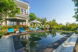 DIJUAL! Vila Kawasan , Luas 1011m2m², Lokasi Strategis DIJUAL! Vila Kawasan , Luas 1011m2m², Lokasi Strategis