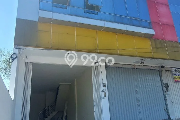 Lokasi Strategis! Dijual Ruko Bisnis di Semarang Selatan, Semarang Kondisi Bagus Lokasi Strategis! Dijual Ruko Bisnis di Semarang Selatan, Semarang Kondisi Bagus