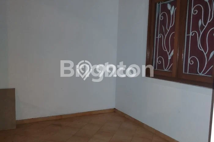 Sewa Rumah Murah di Villa Puncak Tidar Malang Punya 3 Kamar Tidur Sewa Rumah Murah di Villa Puncak Tidar Malang Punya 3 Kamar Tidur