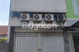 Ruko Disewa di Malang dengan LB 86m2 Area Komersial Ramai Ruko Disewa di Malang dengan LB 86m2 Area Komersial Ramai
